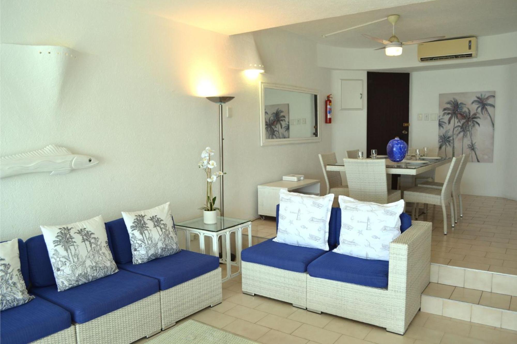 Apartment 904 Bermudas 3 Bedroom Front Sea View *